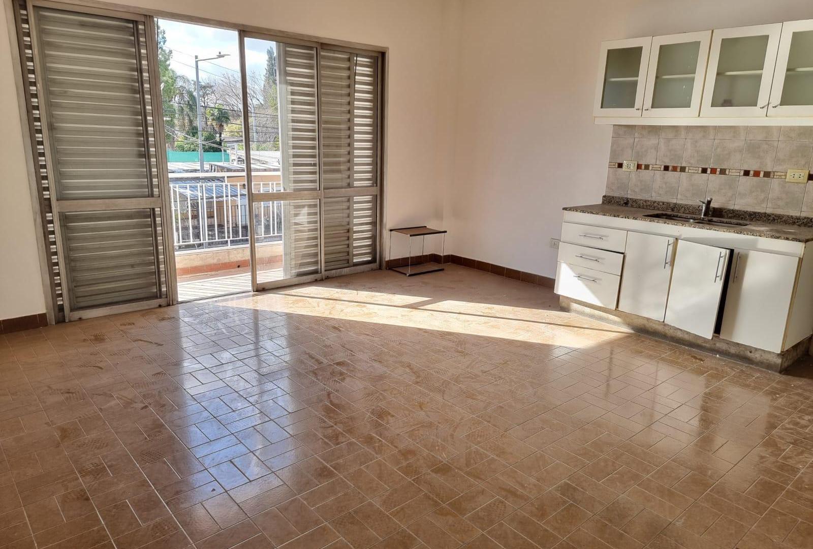 Foto de Alquiler Casa 2 dormitorios Rosario Parque Field, imagen 3