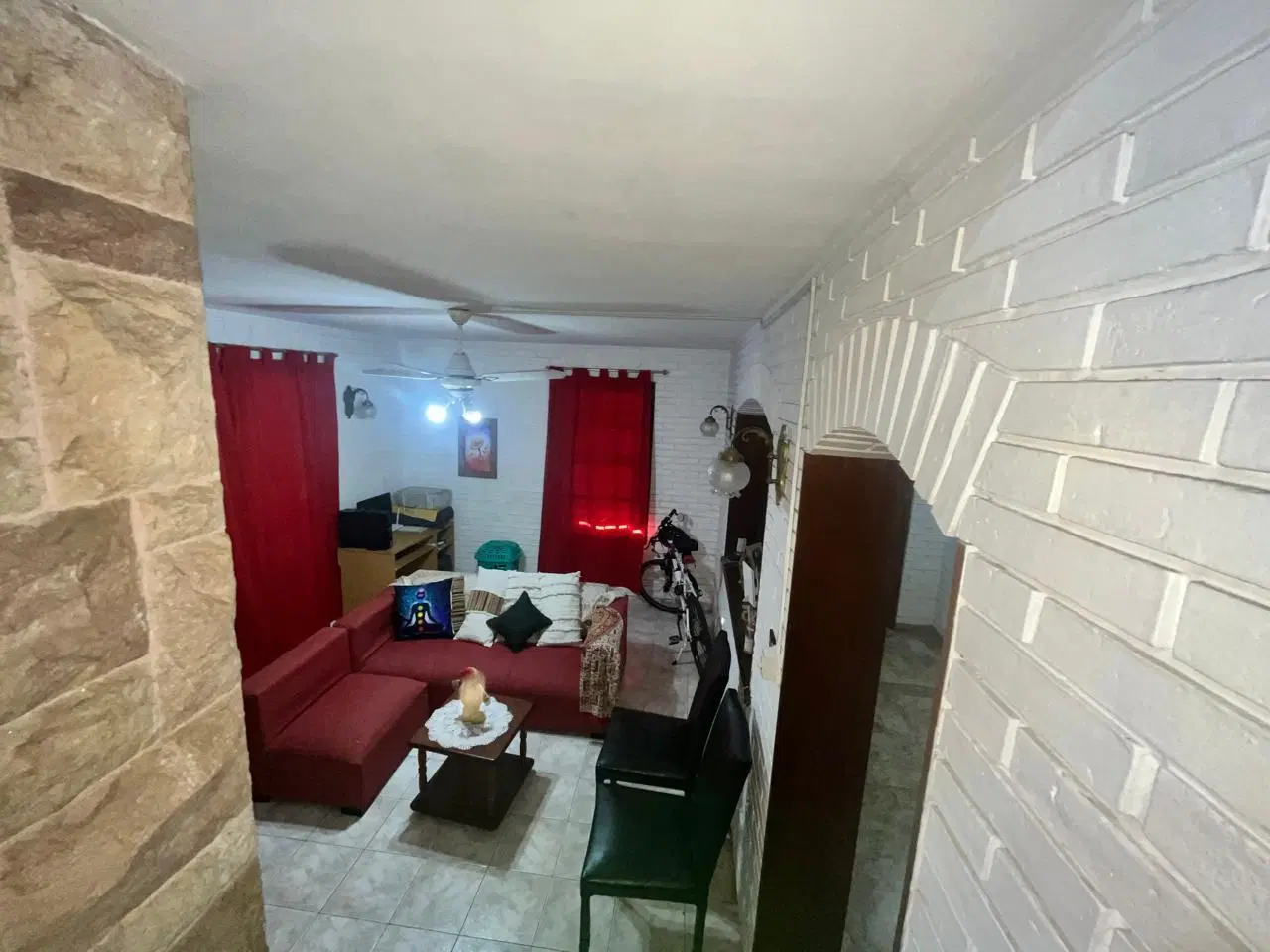 Venta Casa con amplio Patio Rosario Azcuénaga 4
