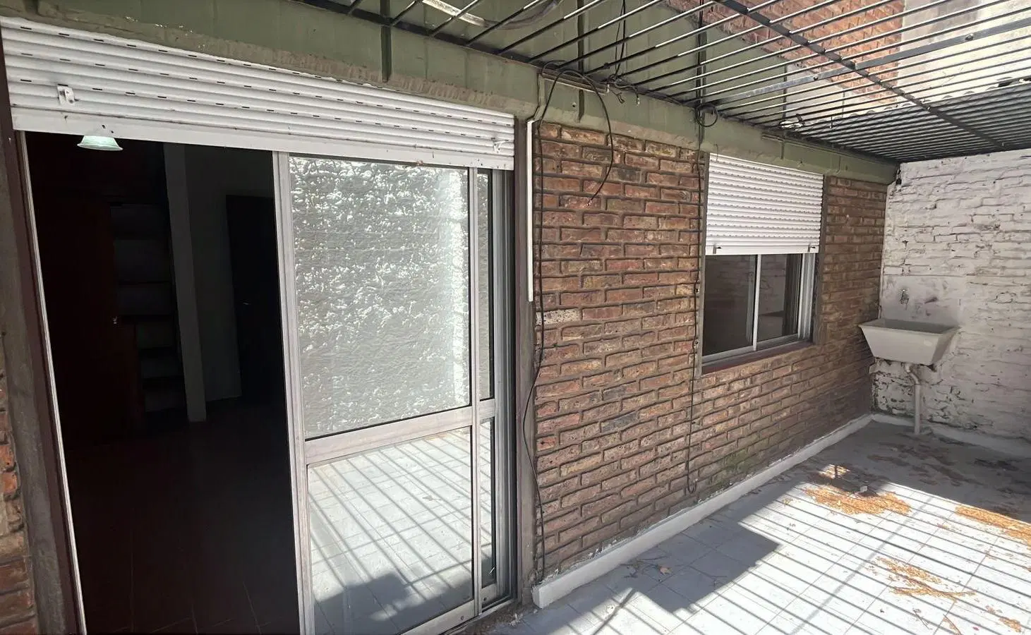 Venta departamento Rosario. 2 dormitorios, cochera y patio 5