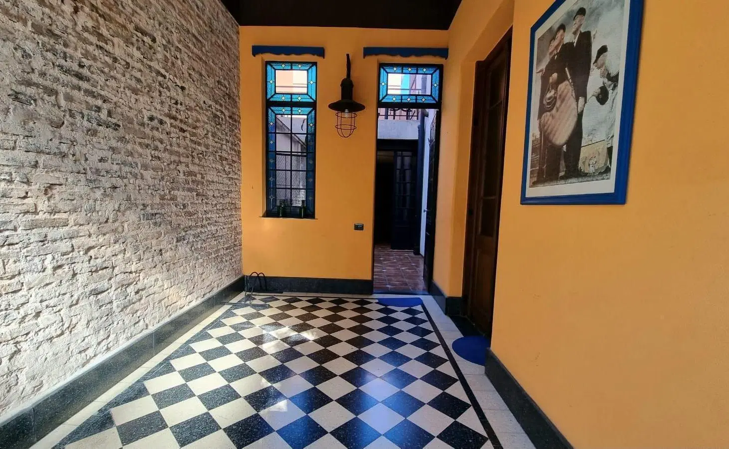 Venta casa con local/oficina en Echesortu Rosario. Excelente estado 5