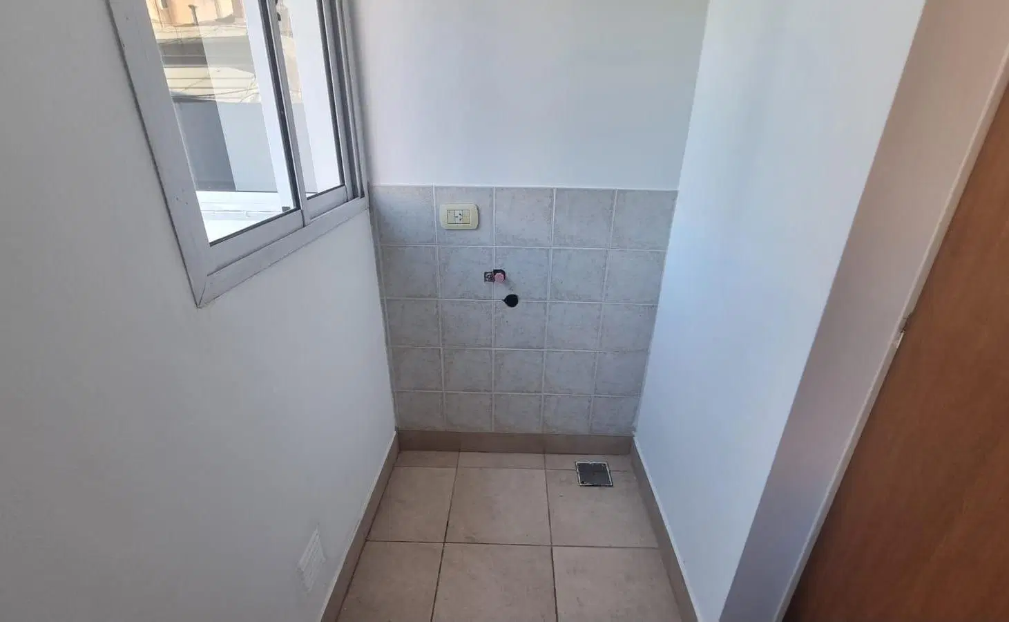 Alquiler departamento dos dormitorios San Luis 4100 2