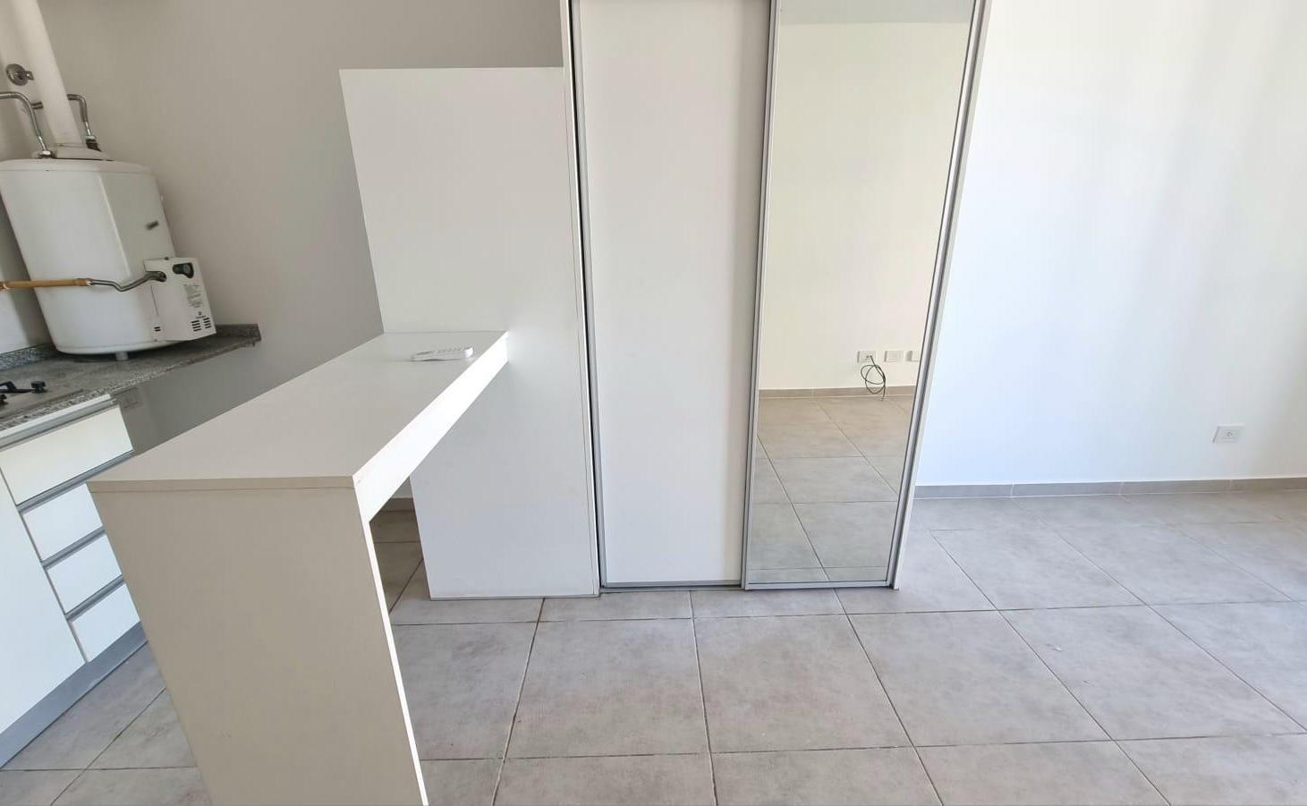 Foto de Alquiler departamento monoambiente Catamarca 1500, imagen 5