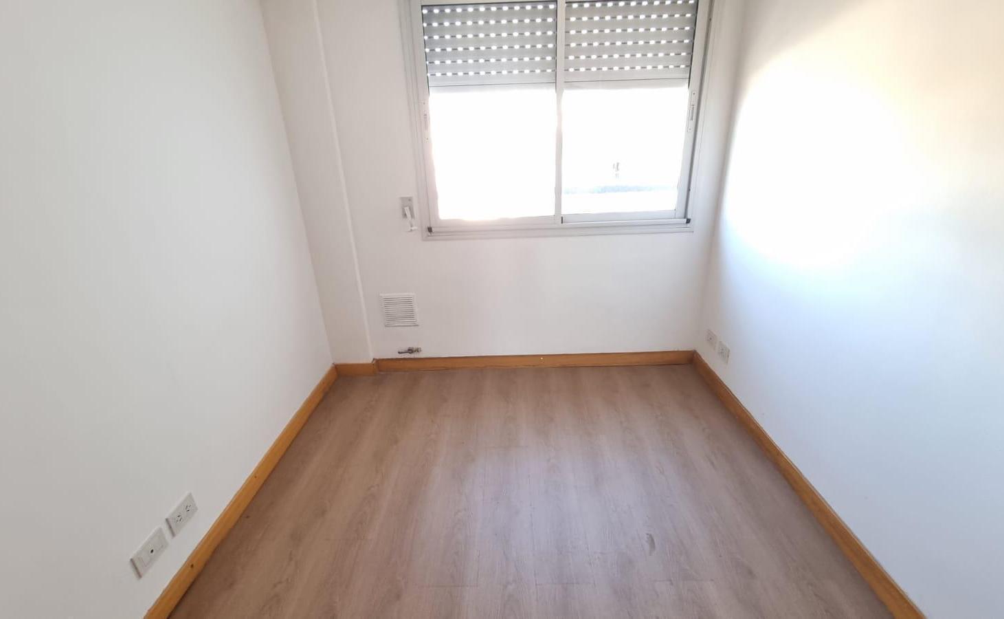Foto de Alquiler Departamento 2 Dormitorios Con Balcón Al Frente. Moderno, imagen 5