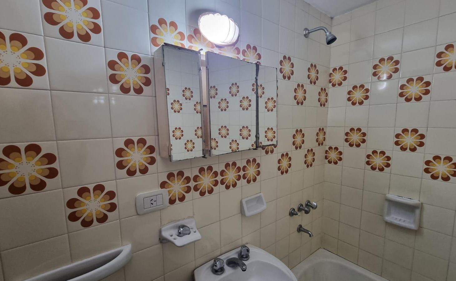 Foto de Alquiler departamento un dormitorio entre rio 800, imagen 2