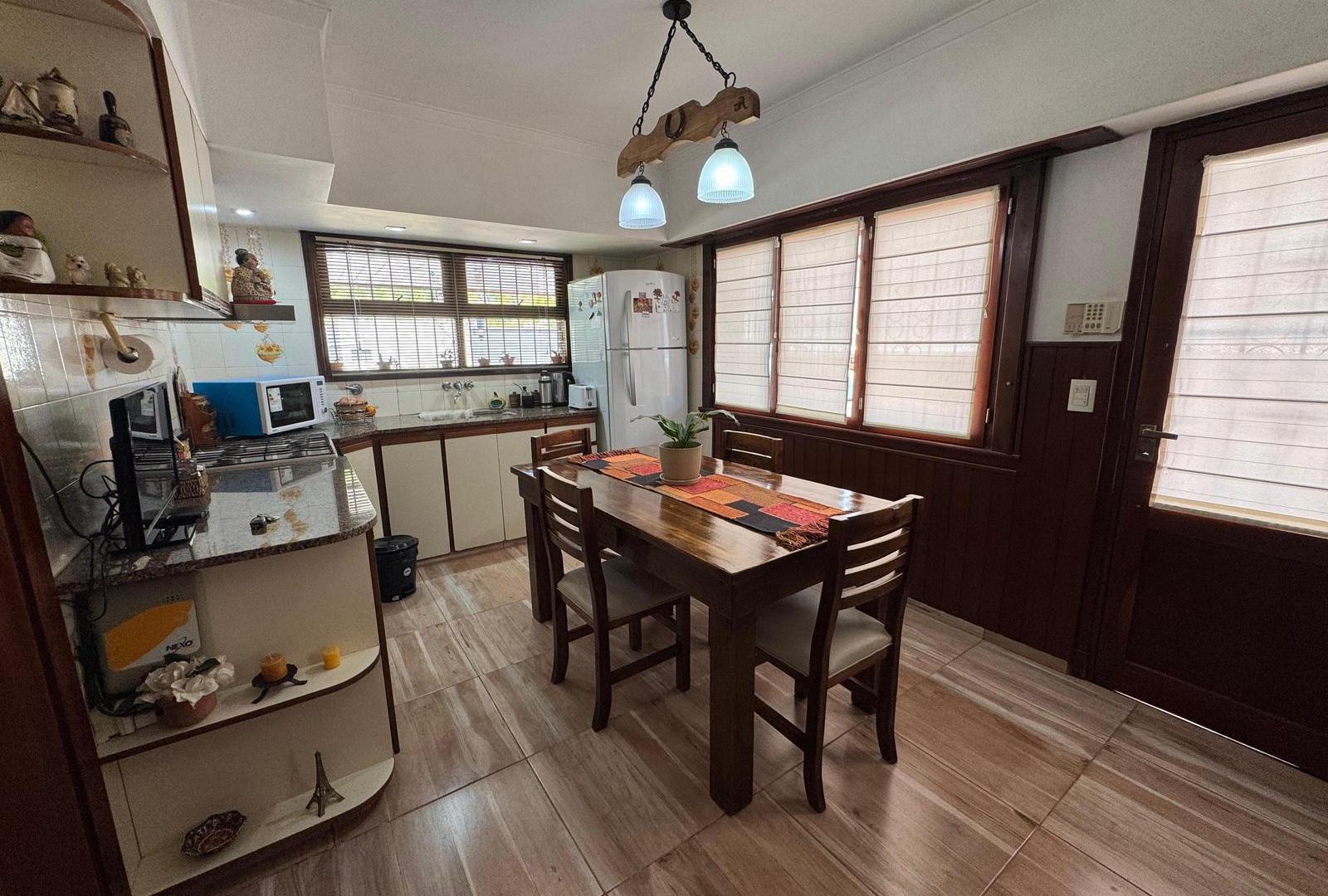 Foto de Chalet de 3 amb con Garage y Quincho con dormitorio, imagen 4