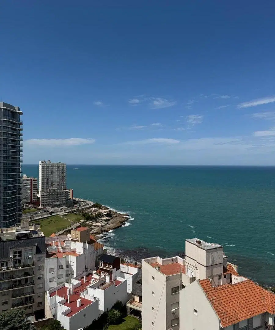 Departamento 4 amb. Parque San Martín. 4