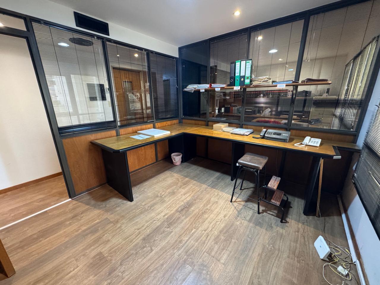 Foto de Oficinas en Alquiler, Frente a Plaza Mitre, imagen 2