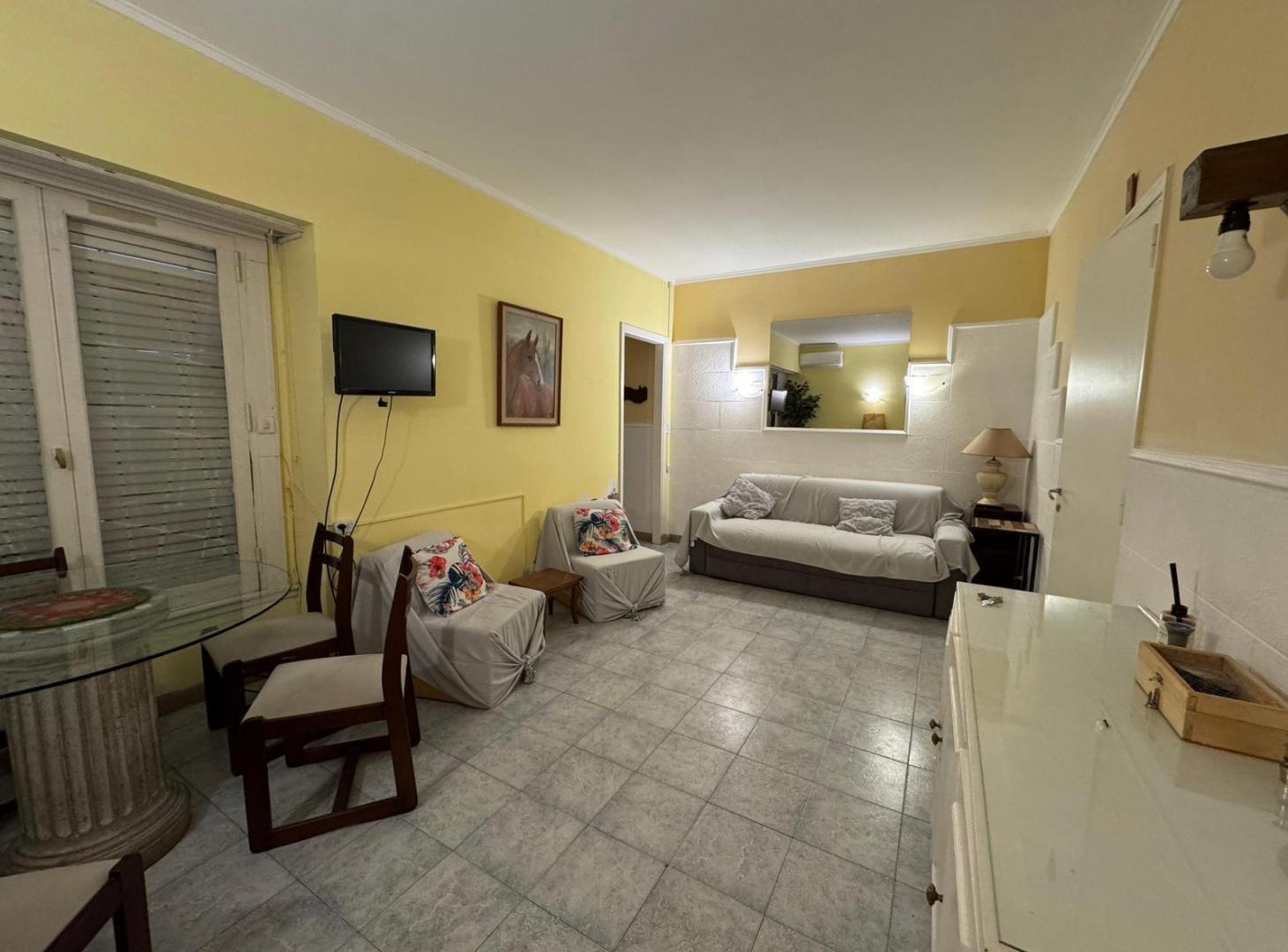 Foto de Departamento 2 amb, interno zona centro, imagen 3