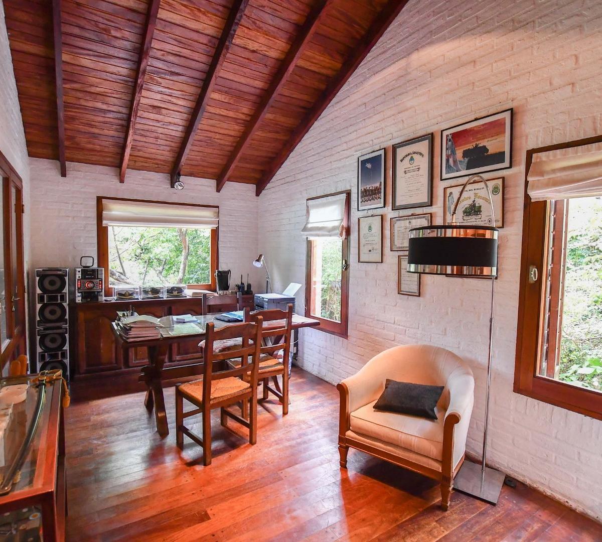 CASA EN VENTA EN CITY BELL