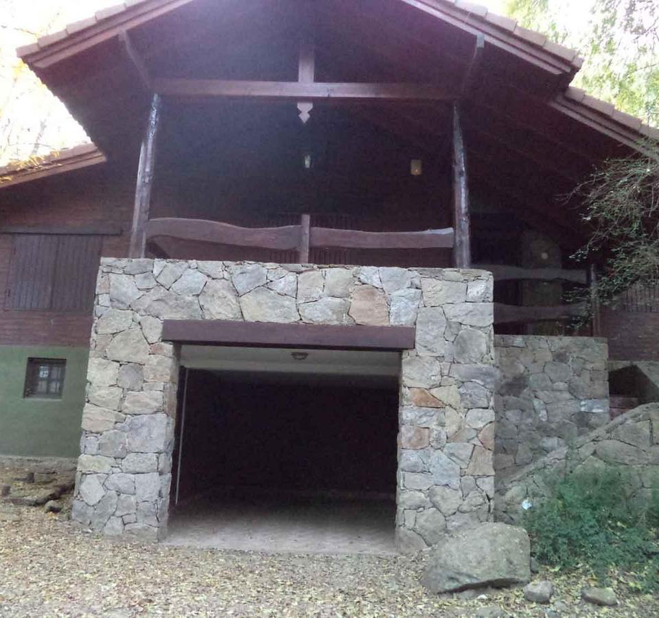 Venta. 5 Cabañas Frente Al Río. Santa Rosa de Calamuchita. B° Santa Rosa del Río (Cód. 1003. -) 5
