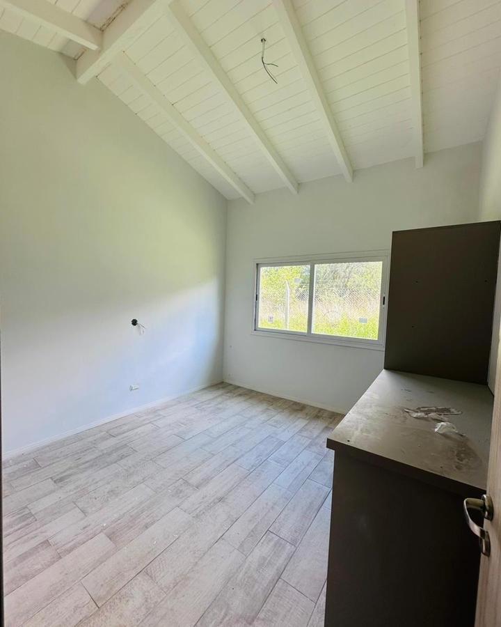 1313 - Hermosa Propiedad en Venta en B° Privado Los Milagros 4
