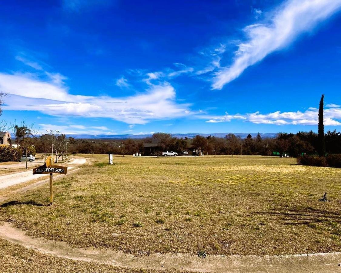 Lote Esquina con Gas. B° Privado El Campito. Calamuchita. Cód 1
