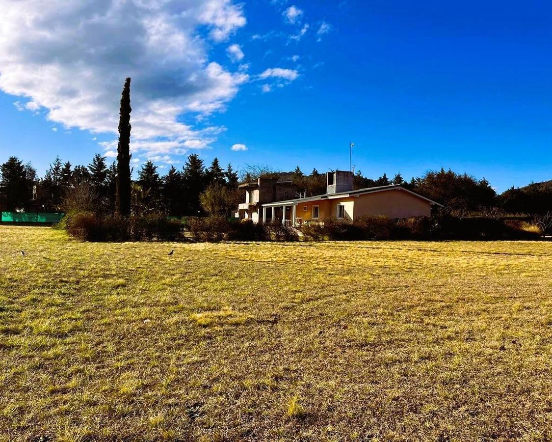 Lote Esquina con Gas. B° Privado El Campito. Calamuchita. Cód 3