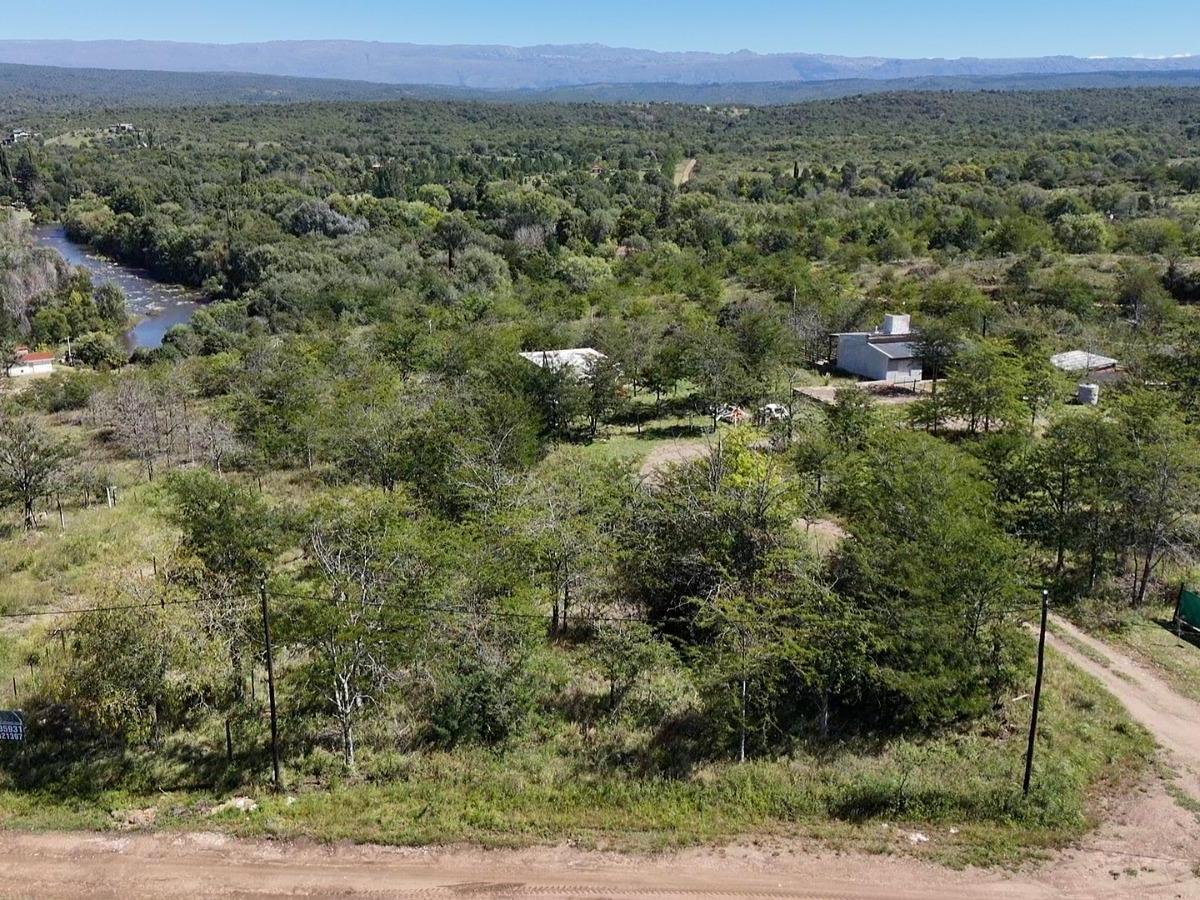 Venta de 3 Lotes. Imponente Vista a Las Sierras. B° Nahuascat. Calamuchita. 5