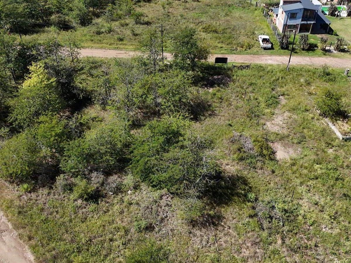 Venta de 3 Lotes. Imponente Vista a Las Sierras. B° Nahuascat. Calamuchita. 3