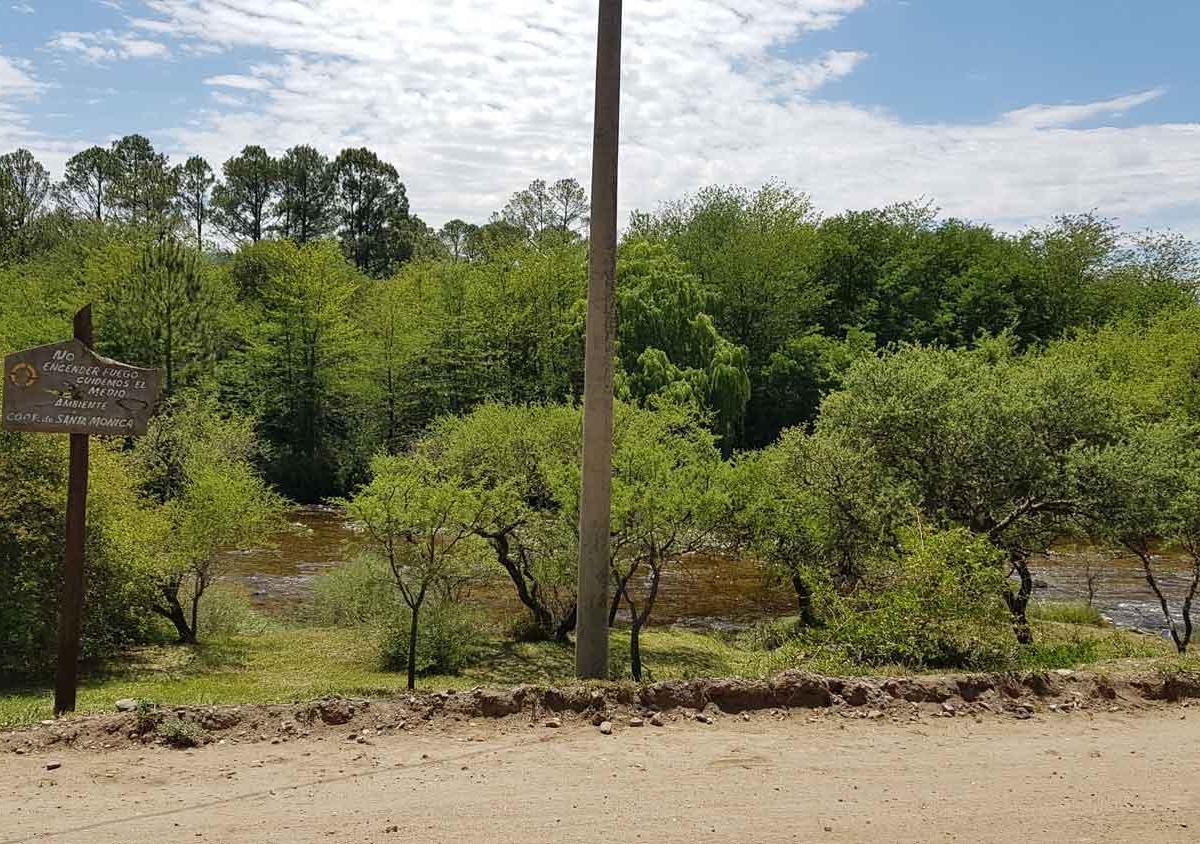Terreno 4008 m² – Frente Al Río – B° Santa Mónica, Calamuchita. Cód 4