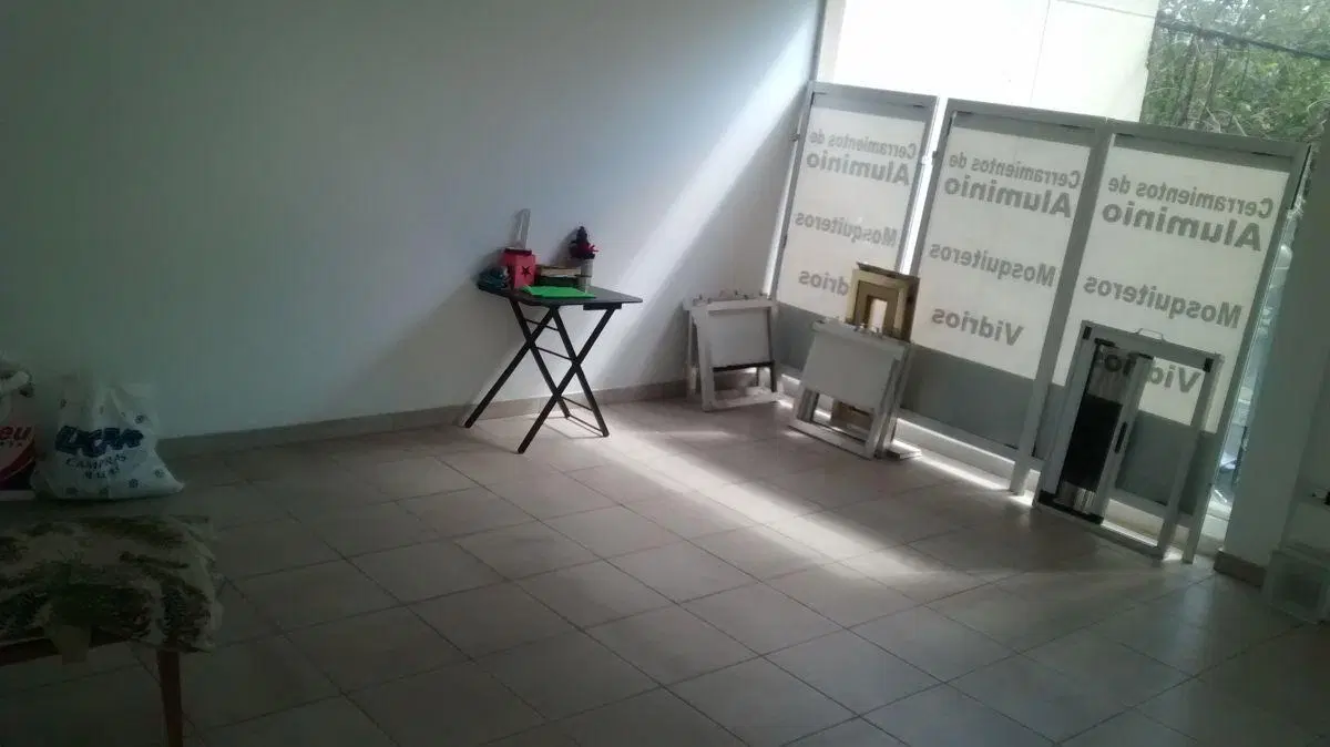 LOCAL COMERCIAL 3