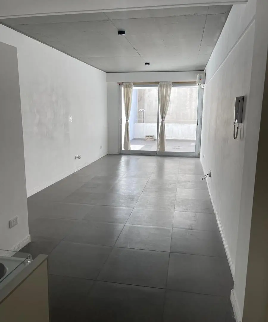Venta Monoambiente con patio en Villa Ortuzar 8
