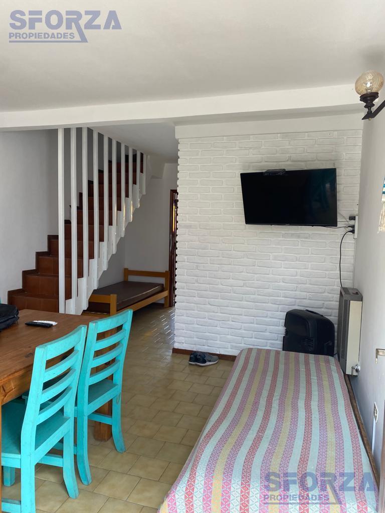 Venta de Duplex Tres Ambientes con Patio y Cochera en San Bernardo del Tuyu 5