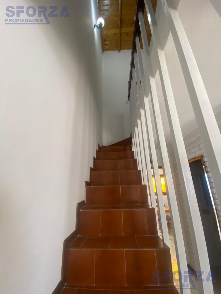 Venta de Duplex Tres Ambientes con Patio y Cochera en San Bernardo del Tuyu 1