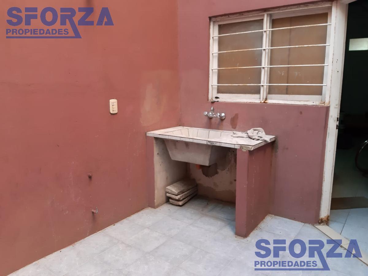 Departamento Tres Ambientes con Cochera Cubierta 5