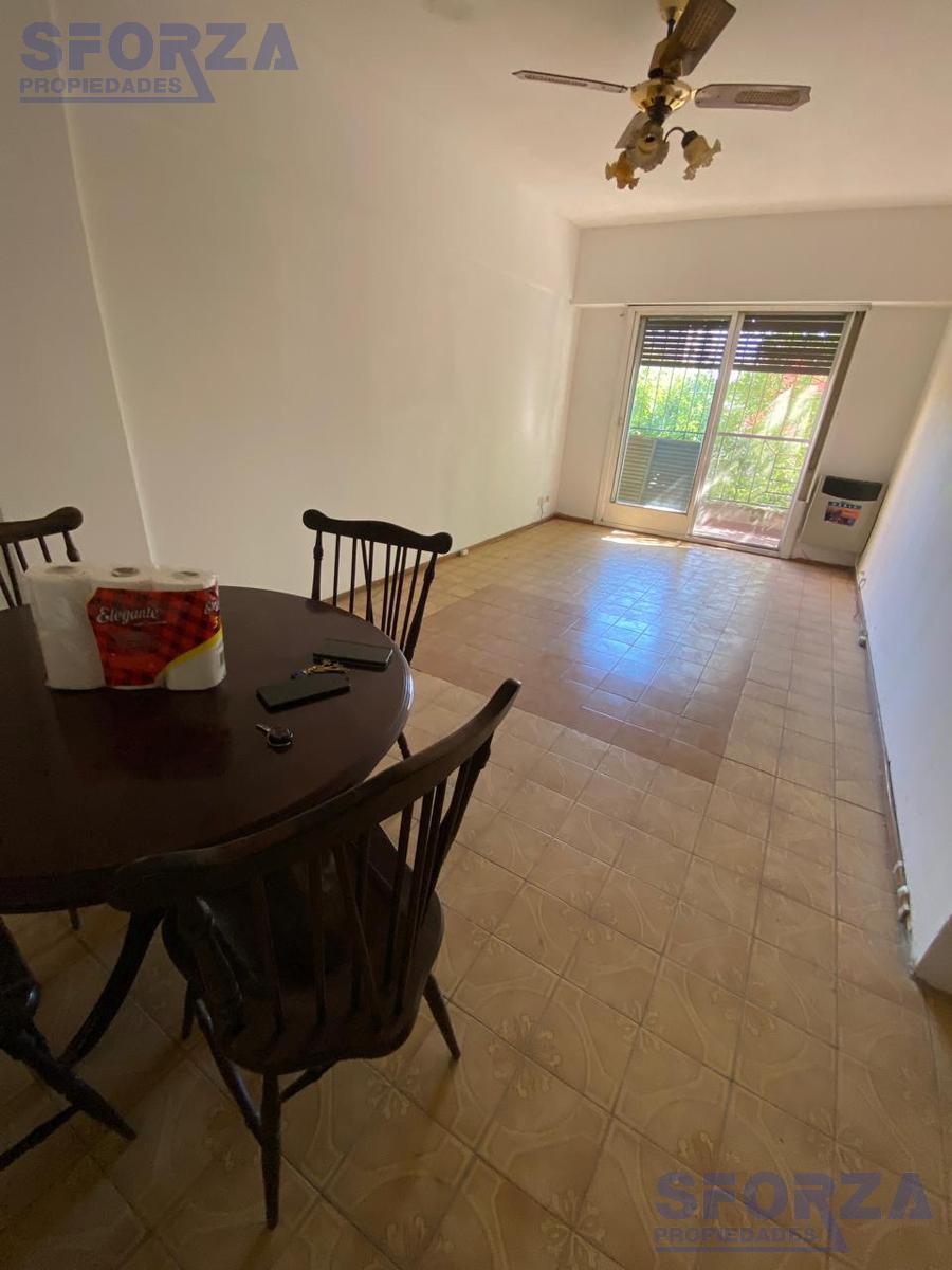 Venta Departamento en 4