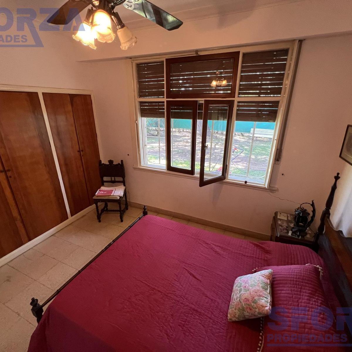Venta de Quinta en San Miguel con Jardín y Pileta 5