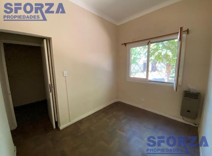 Casa para uso comercial o profesional en microcentro de San Miguel 4