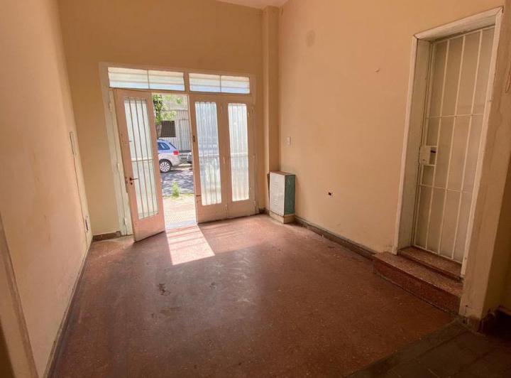 Casa para uso comercial o profesional en microcentro de San Miguel 3