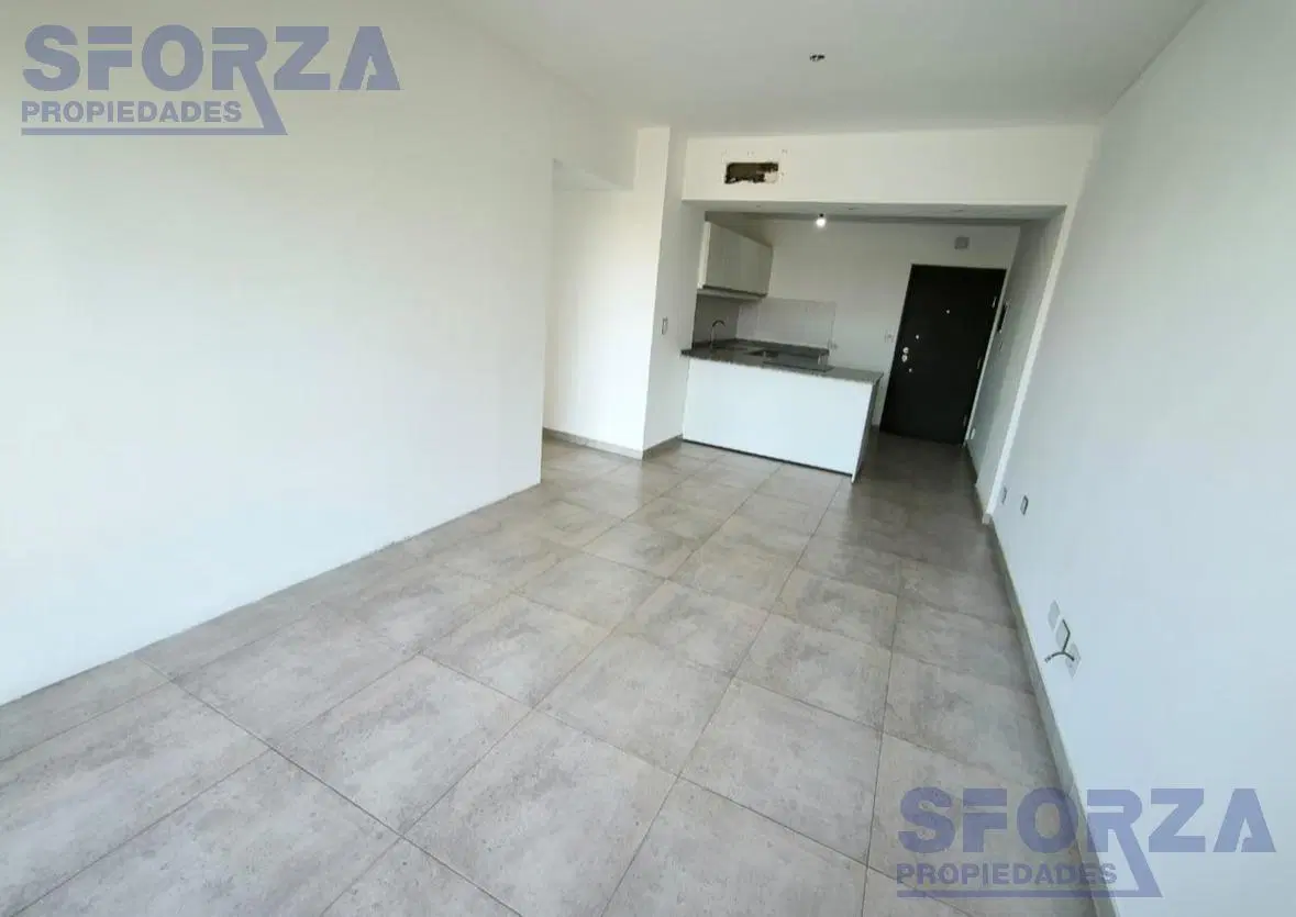 Departamento de categoría en centro de San Miguel 3
