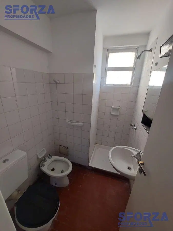 Departamento 4 ambientes en venta en San Miguel 3