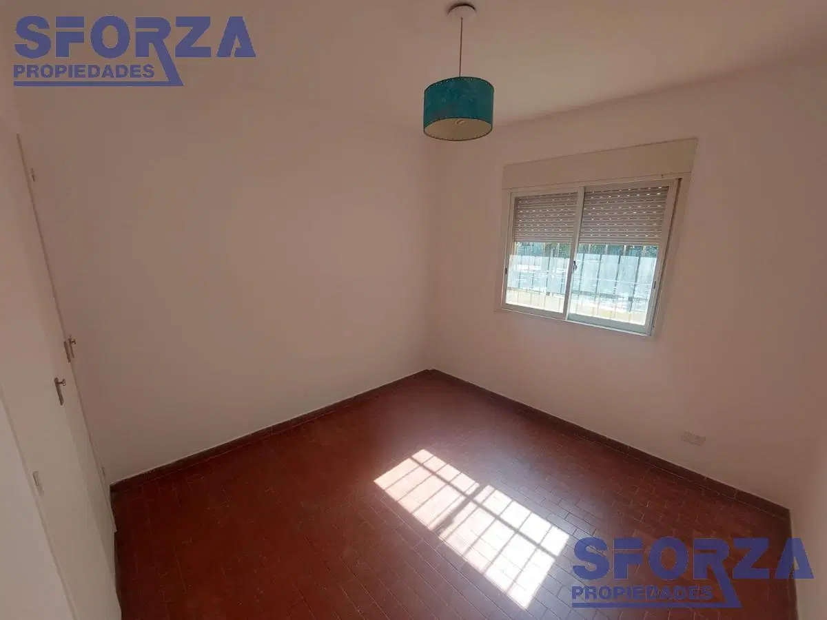 Departamento 4 ambientes en venta en San Miguel 4