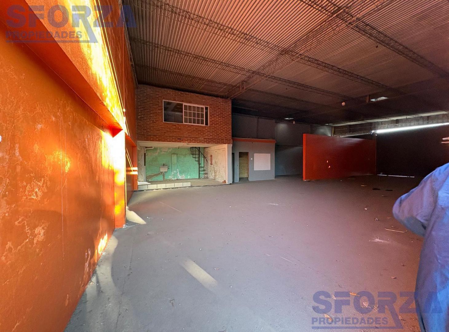 Foto de Venta Galpón Los Polvorines Excelente Zona, imagen 2
