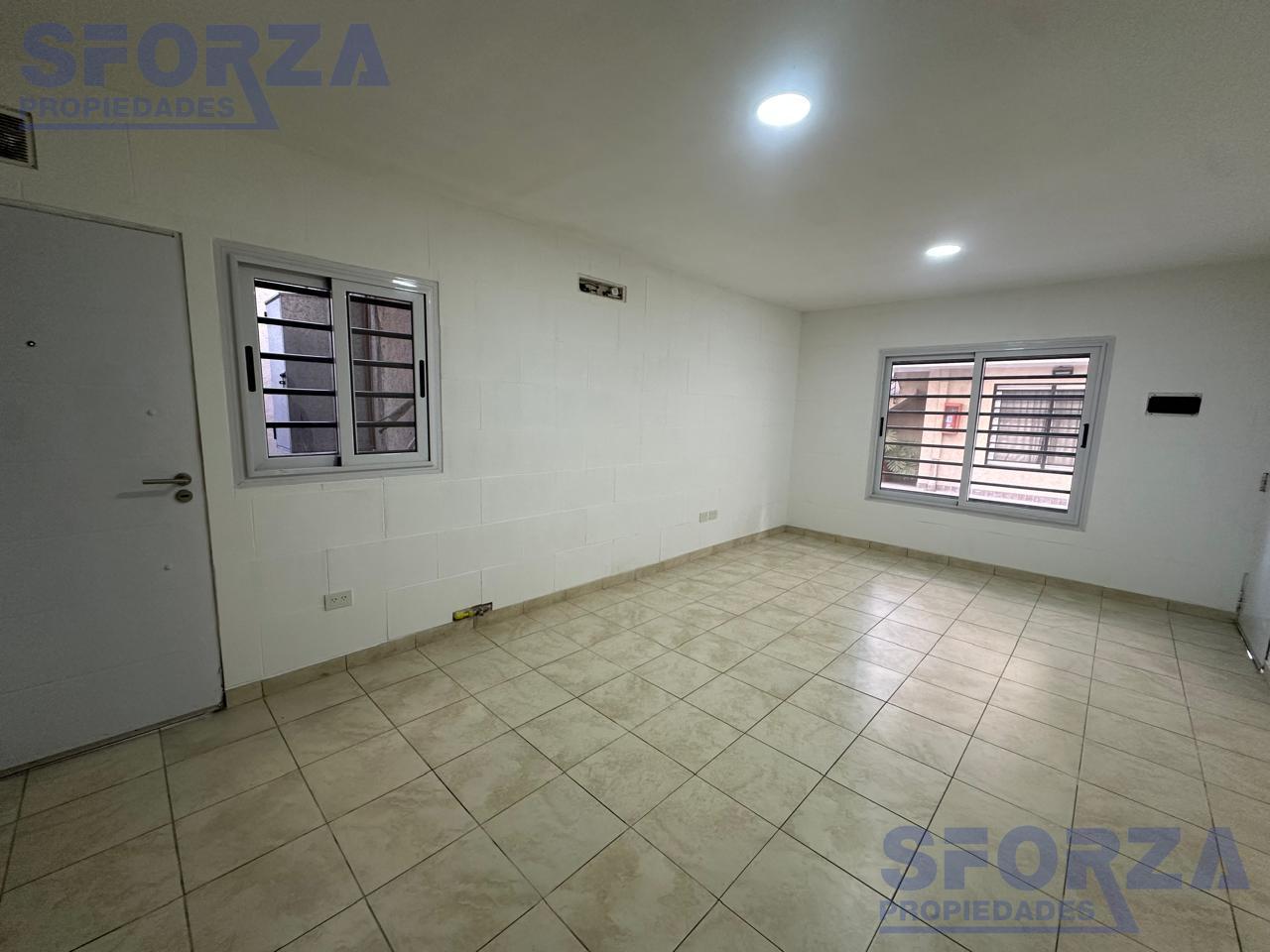 Foto de Departamento dos ambientes Planta Baja con Patio alquiler, imagen 5