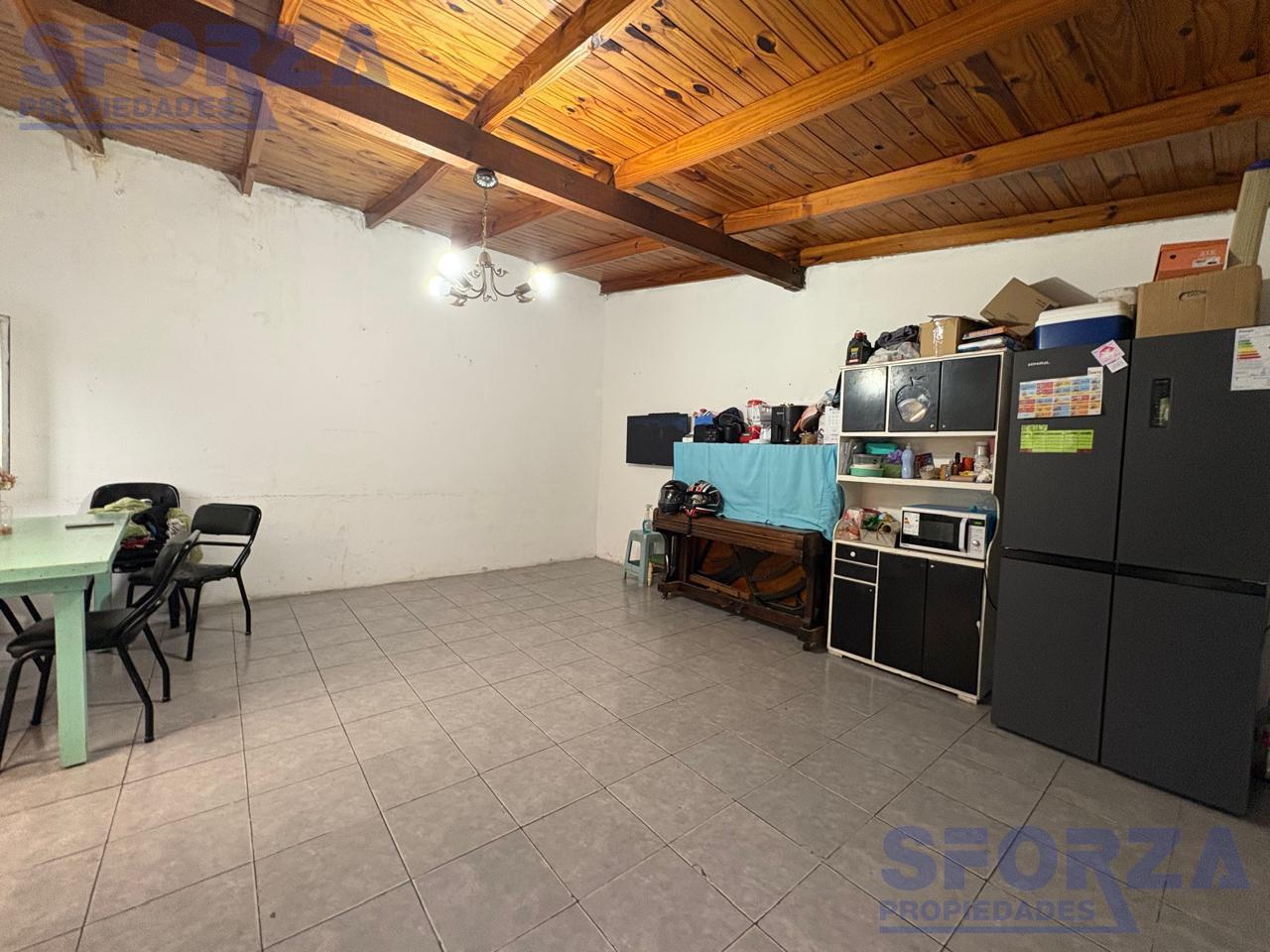 Foto de Venta para inversión o vivienda multifamiliar, ideal Renta. Casa + 5, imagen 3