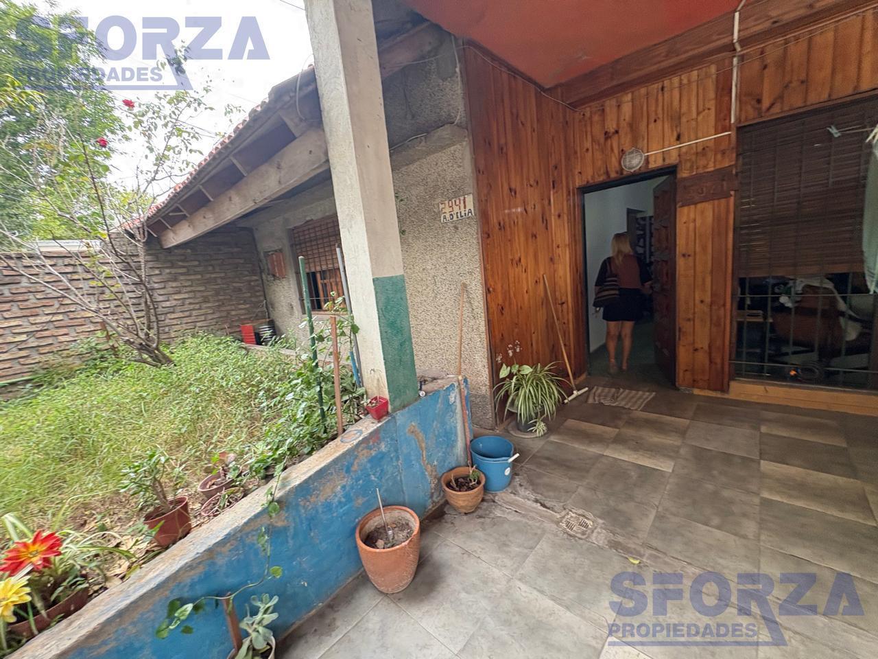 Foto de Venta para inversión o vivienda multifamiliar, ideal Renta. Casa + 5, imagen 4