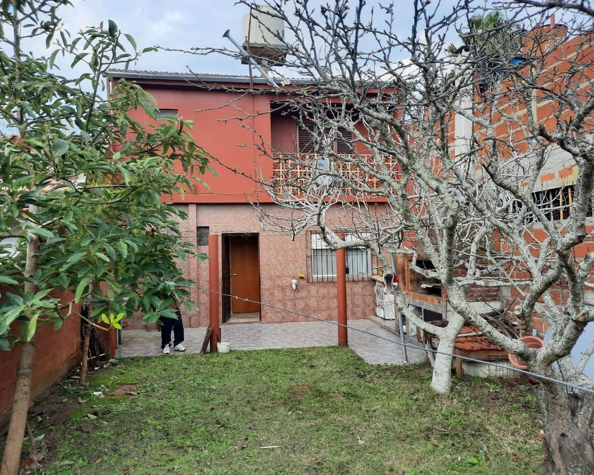 Venta Casa de 4 Ambientes en San Clemente del Tuyu a 6 Cuadras de La Playa 3