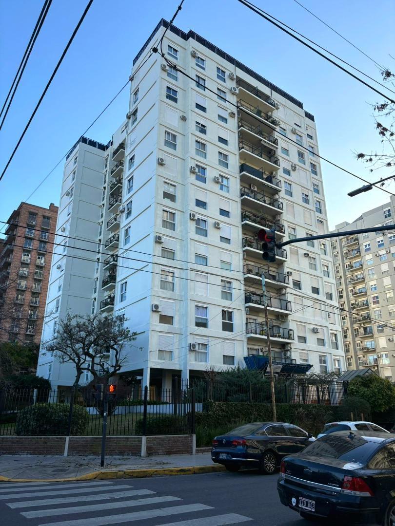 Departamento 5 ambientes c/Balcón - Cochera - Belgrano