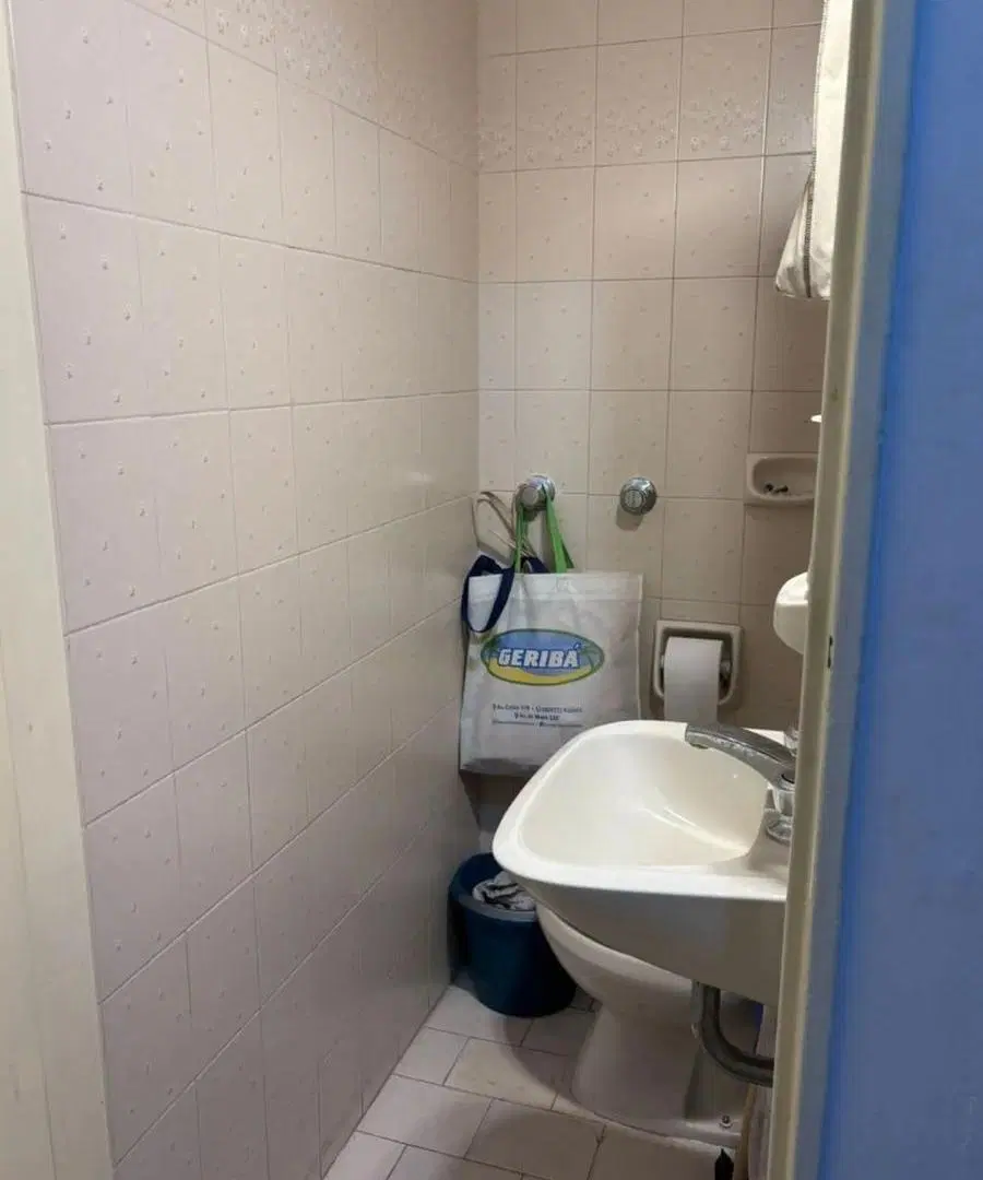 Departamento 3 AMBIENTES en VENTA en Palermo Hollywood, semi piso con dependencia. 4