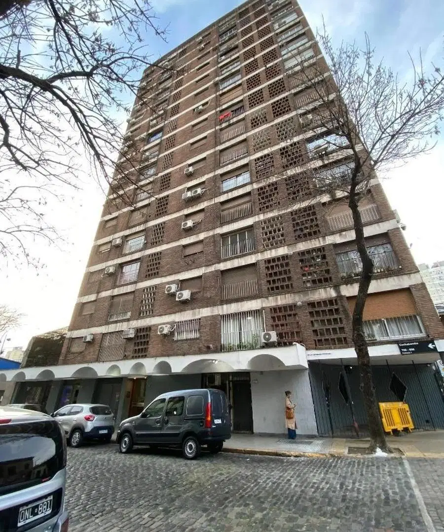 Departamento 4 amb. vista panorámica - Orientación E, O y Norte 2