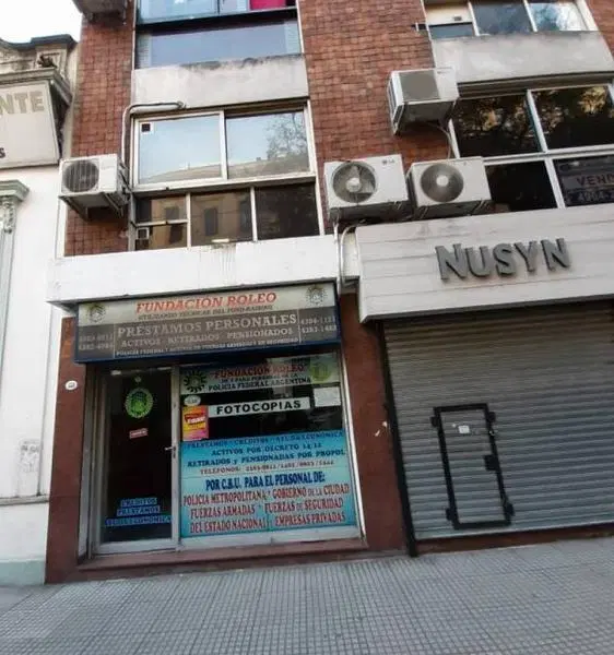 Congreso frente al departamento central de policia, local de 68 m2 , apto credito 5