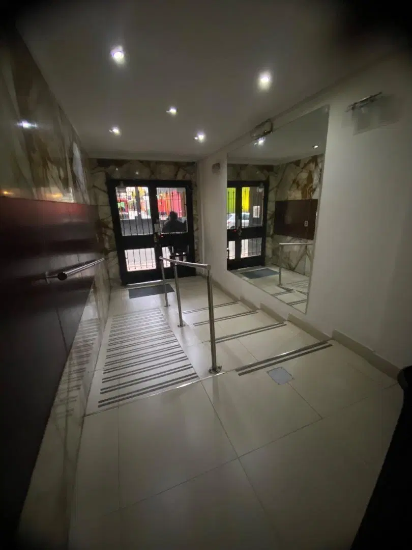 Departamento de 2 amb - con balcón al contrafrente - San Telmo 1