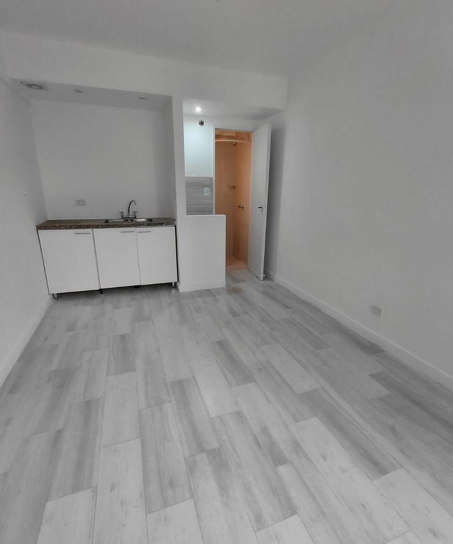 Foto de Balvanera departamento 1 ambiente en alquiler, muy luminoso, 18.88 m2, imagen 1