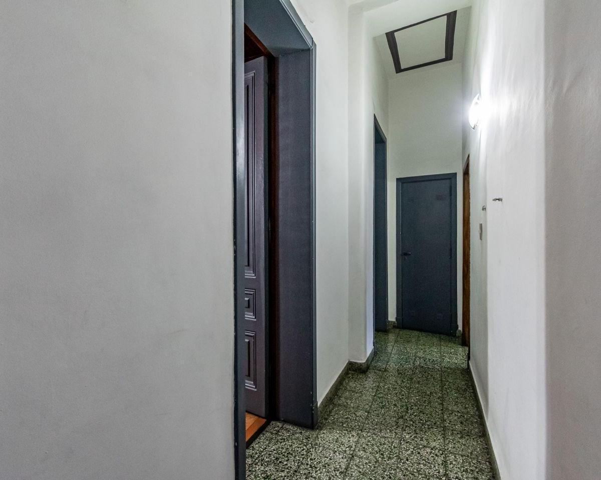 Semipiso 5 Ambientes Al Frente con Patio y Balcones 5