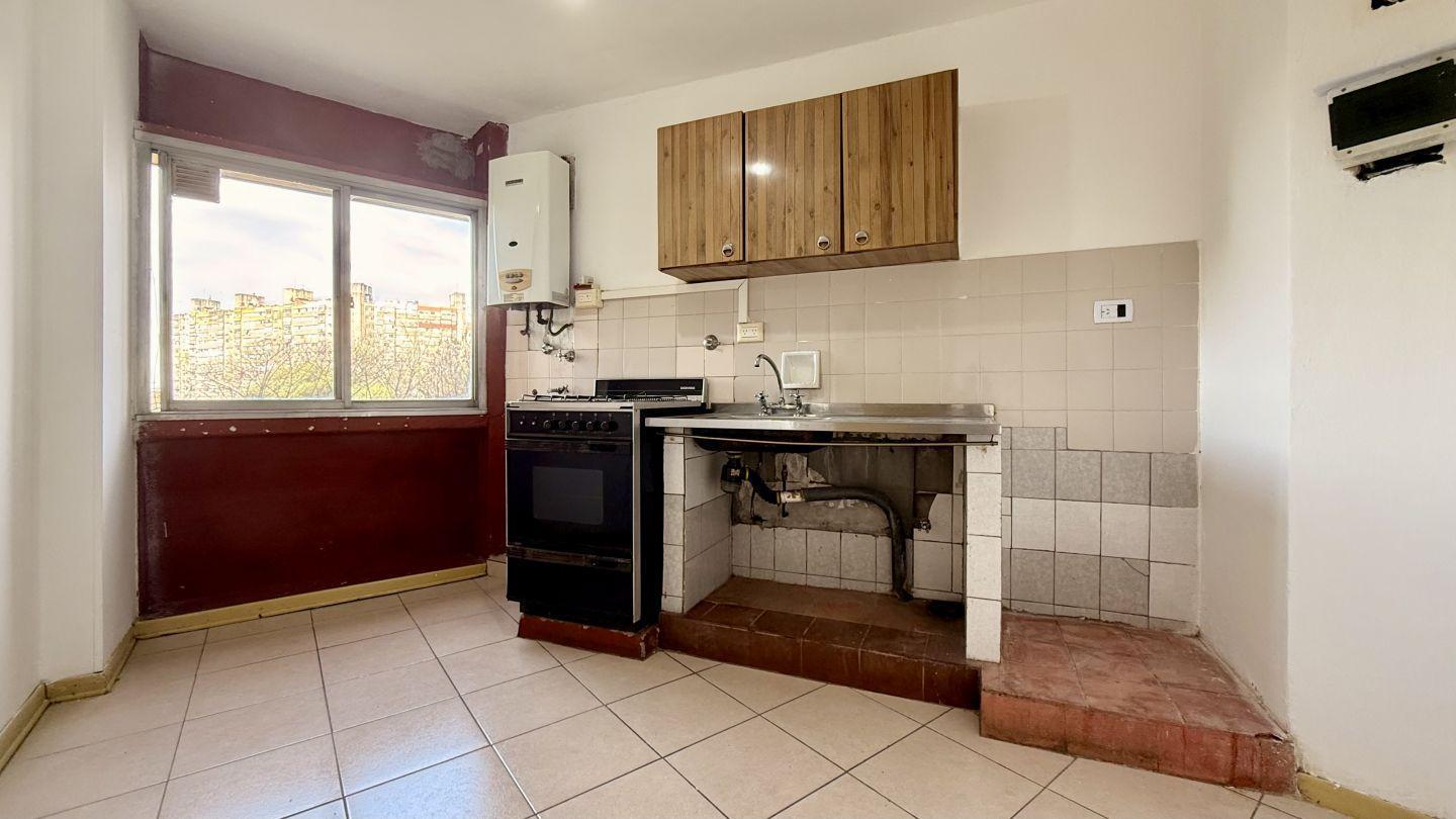 Foto de ALQUILER DEPARTAMENTO de 3 AMBIENTES en BARRIO LUGANO 1y2, imagen 4