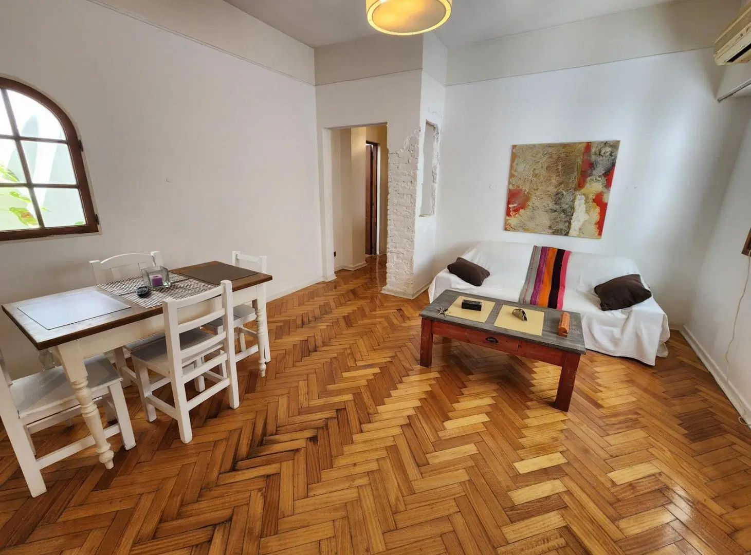 Departamento amoblado en Belgrano de 3 ambientes con balcón y lavarropas en alquiler temporal 3