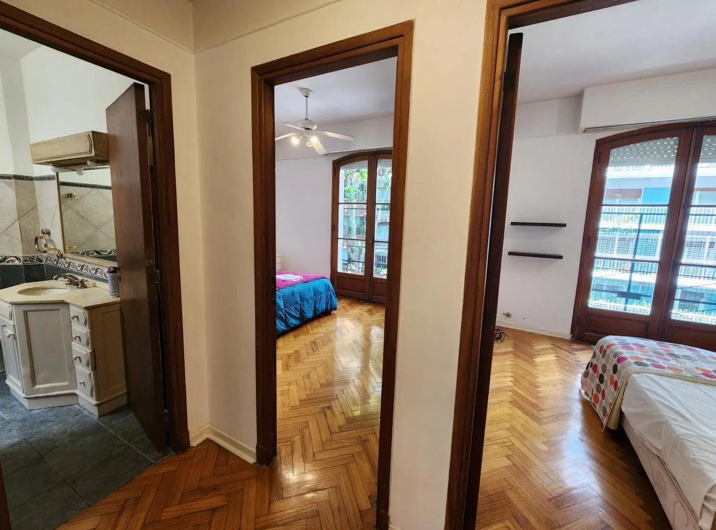Departamento amoblado en Belgrano de 3 ambientes con balcón y lavarropas en alquiler temporal 2