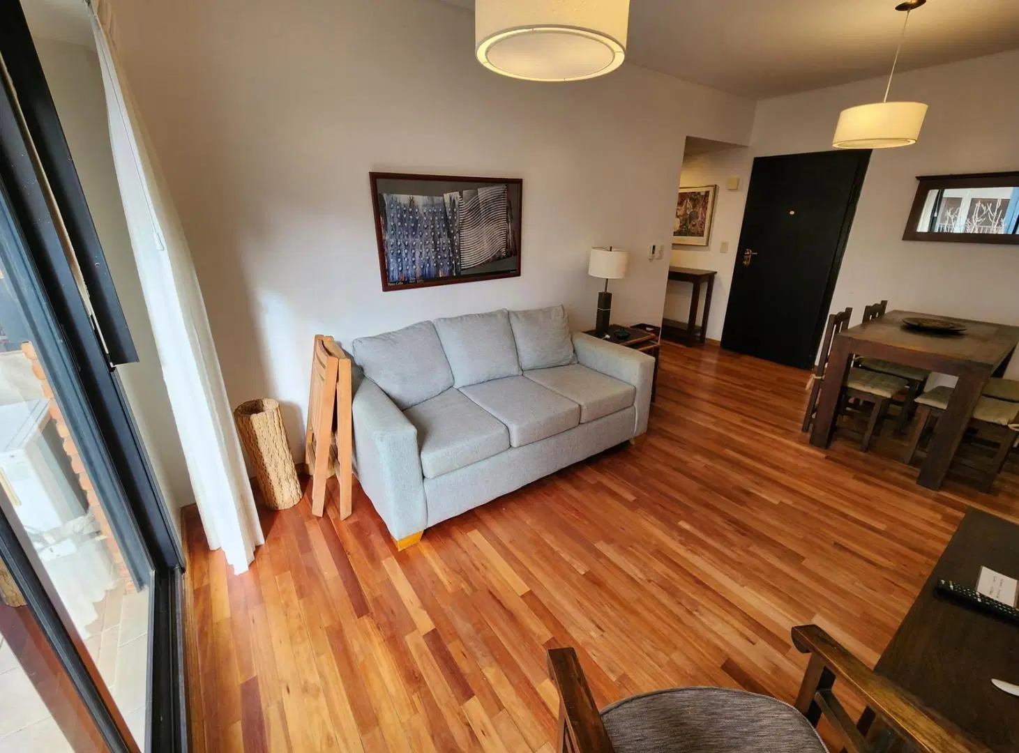 Precio paquete! Departamento 2 ambientes amoblados con balcon y lavarropas en Recoleta 3