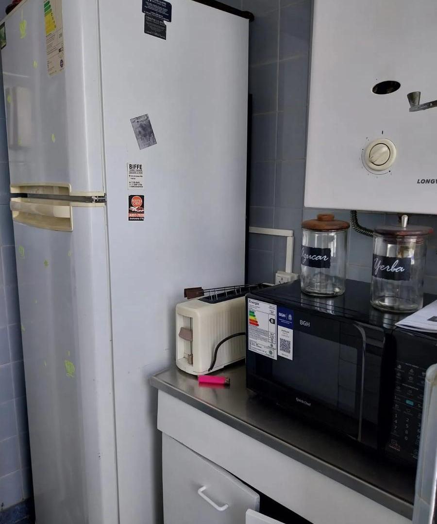 Foto de Departamento 2 ambientes amoblado con balcón y lavarropas en Recoleta, imagen 4