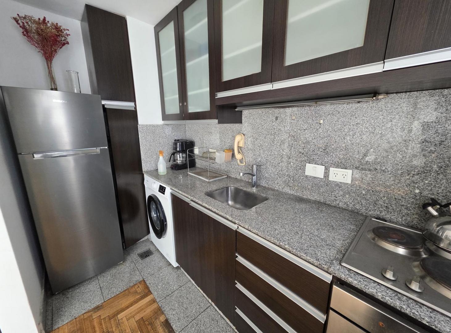 Foto de Departamento de 3 ambientes amoblados con balcon y lavarropas en, imagen 4